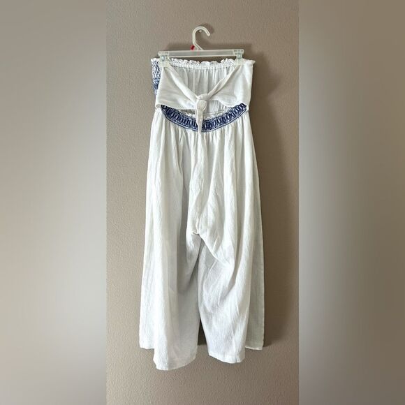 FATE Embroidered Smock Tie Back Jumpsuit - Picture 5 of 12